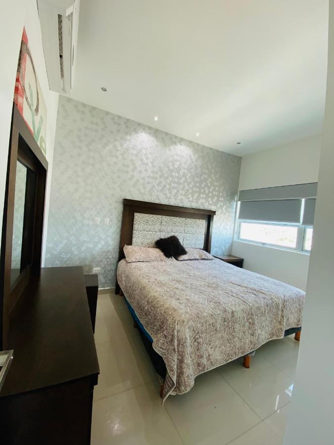Condominio Torre Eme Frente Al Malecon Vista A La Ciudad Con Alberca Y Algo Al Mar Gimnacio Mazatlan Luaran gambar